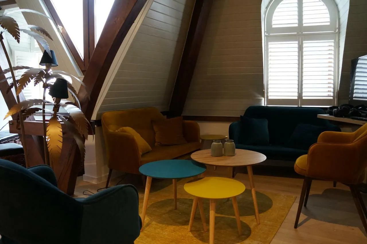 **** Bed & Breakfast Charming Suites Jan Zonder Vrees Antwerp Belgium