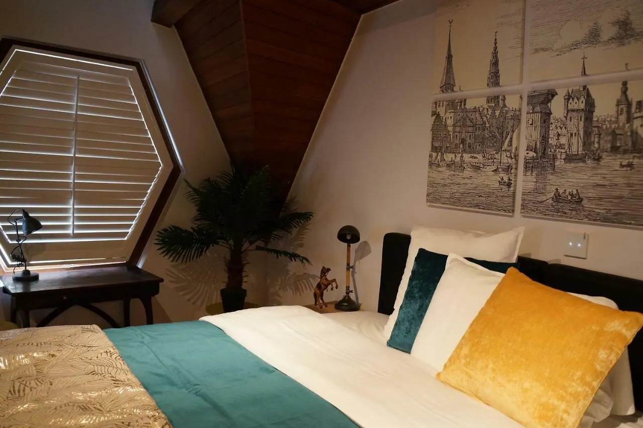 Bed & Breakfast Charming Suites Jan Zonder Vrees Antwerp